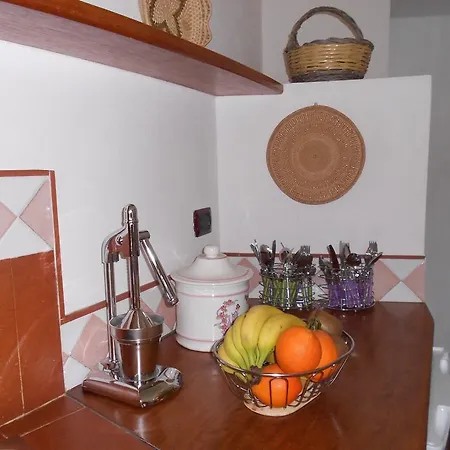 Bed & Breakfast Salighes 3*