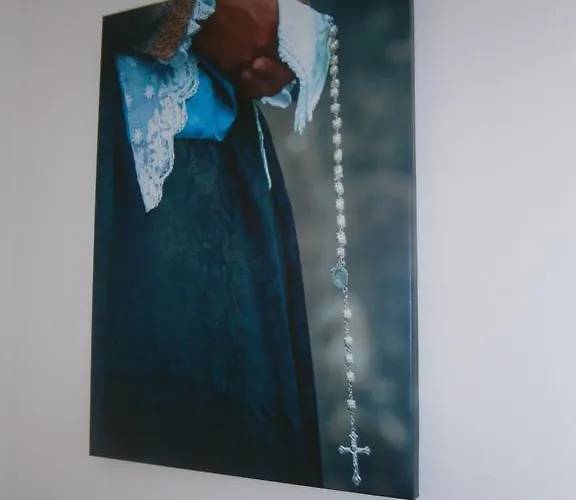 Salighes Bed & Breakfast 3*